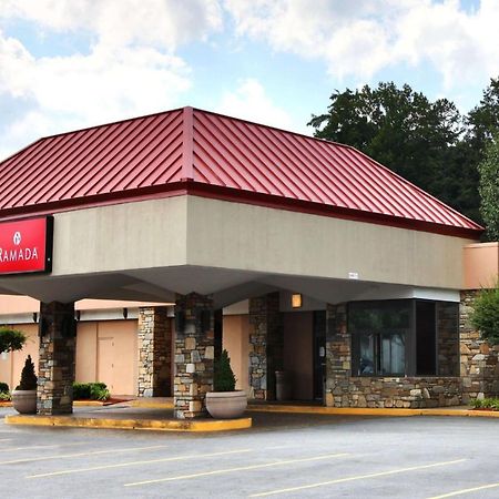 Ramada By Wyndham Asheville / Biltmore West Экстерьер фото