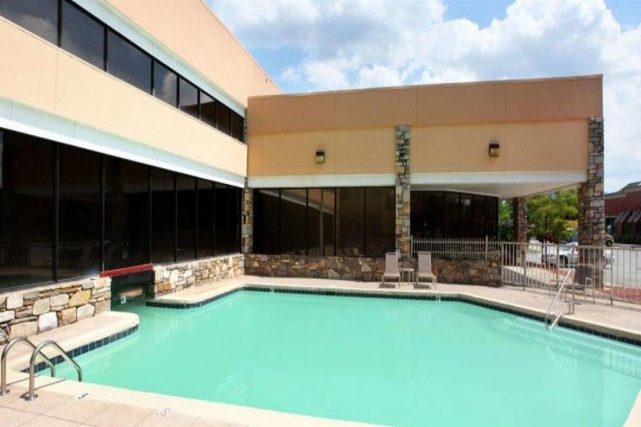 Ramada By Wyndham Asheville / Biltmore West Экстерьер фото